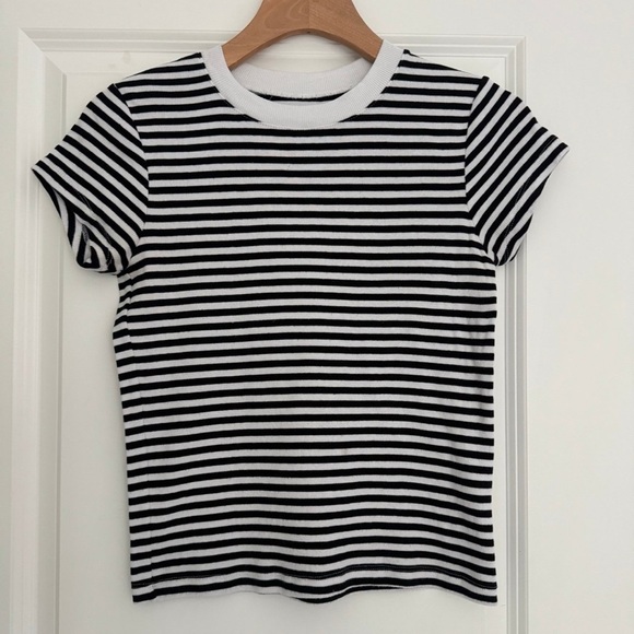 Madewell women’s soft ribbed stretch black & white stripe tee shirt top size XS - Picture 2 of 3